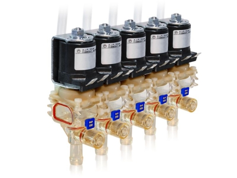 A. und K. Müller Blockventil 5-fach 24 Volt DC Serie 46.008.116