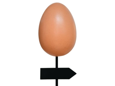 XL Deko Ei (braun-matt, gesprenkelt) mit Werbepfeil für den Außenbereich