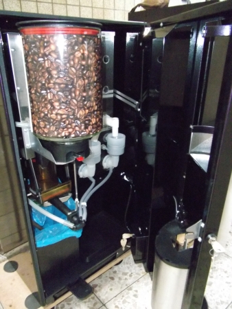 Wittenborg FB5100 revidiert, mit Effektlack und Unterschrank